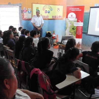 Roggio en la Comunidad, Escuela República de Venezuela (Asunción) (13)
